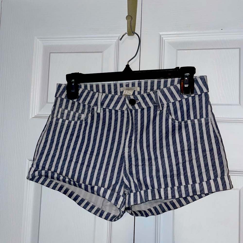 H&M striped shorts